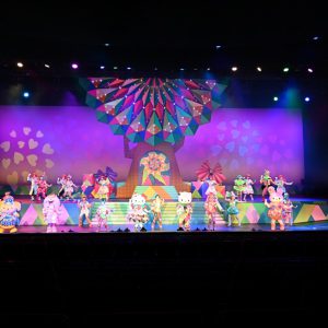“ミラギフ”がミュージカル化、サンリオが贈るKawaiiの世界『From Hello Kitty』レポート イメージ画像