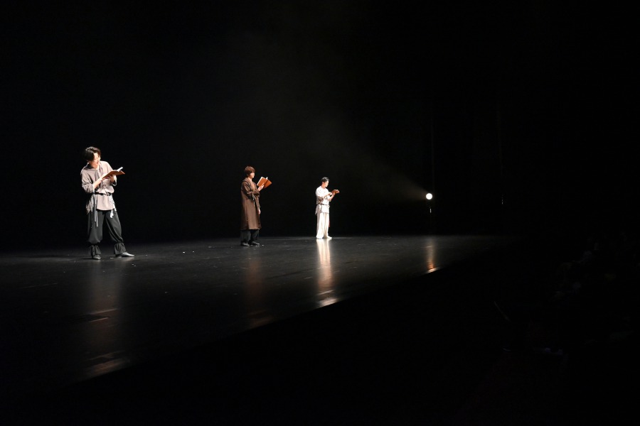 【独占インタビュー】黒羽麻璃央・染谷俊之・牧島 輝が一夜限りの豪華共演　読み語り『スサノオ異伝』 イメージ画像