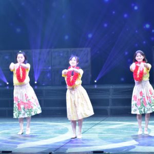 日向坂46・潮紗理菜「常夏の太陽のような舞台を―」　『フラガール』開幕レポート イメージ画像