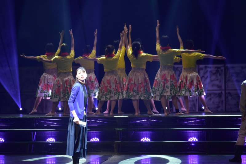 日向坂46・潮紗理菜「常夏の太陽のような舞台を―」　『フラガール』開幕レポート イメージ画像