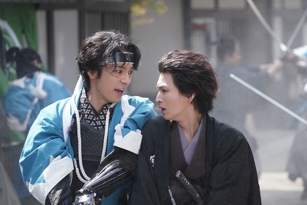 松田凌「ムビ×ステという企画でしか揃わないメンバー」　映画『仁義なき幕末 -龍馬死闘篇-』完成披露舞台挨拶開催 イメージ画像