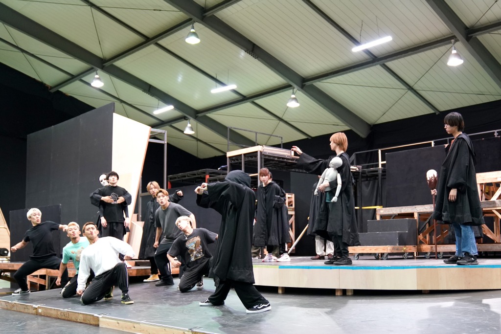 「マッシュル-MASHLE-」THE STAGE、稽古レポート到着 イメージ画像