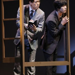 本格ミステリー歌劇「46番目の密室」開幕　舞台写真＆コメント到着 イメージ画像
